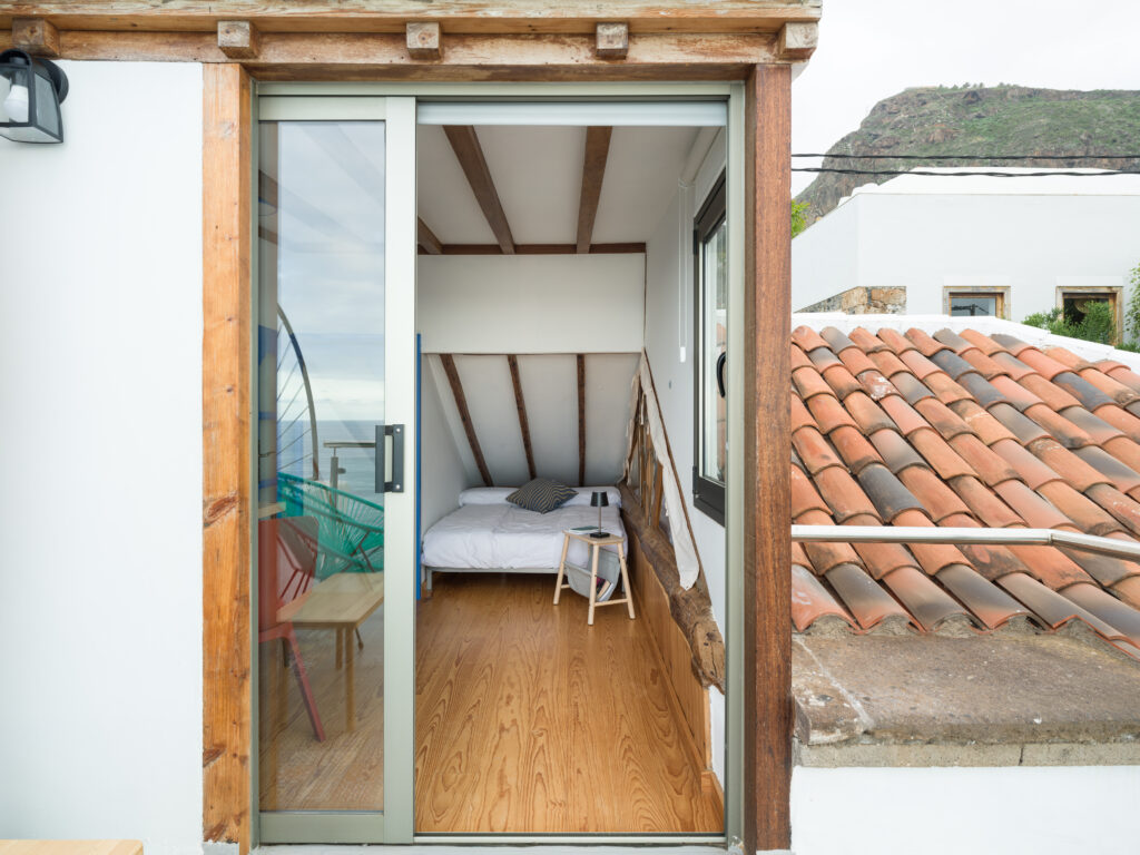 El dormitorio desde la terraza