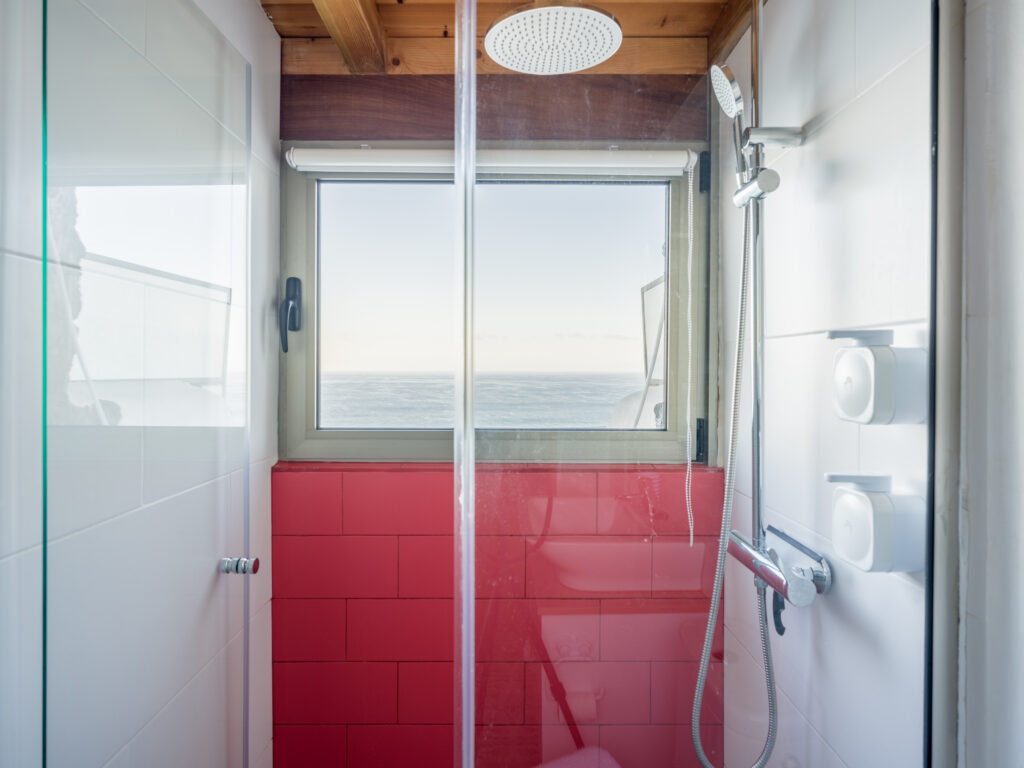 Ducha interior con vistas